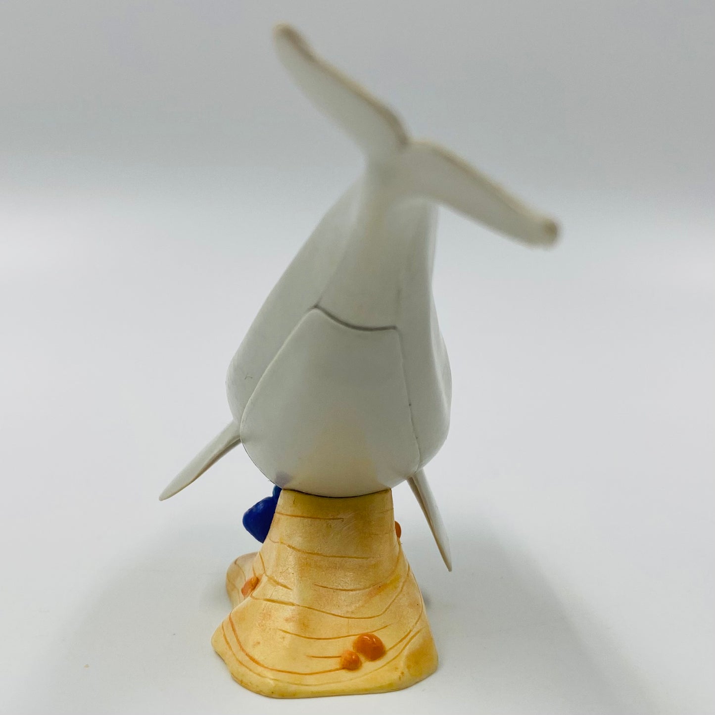 Finding Dory Bailey Beluga 3” figurine
