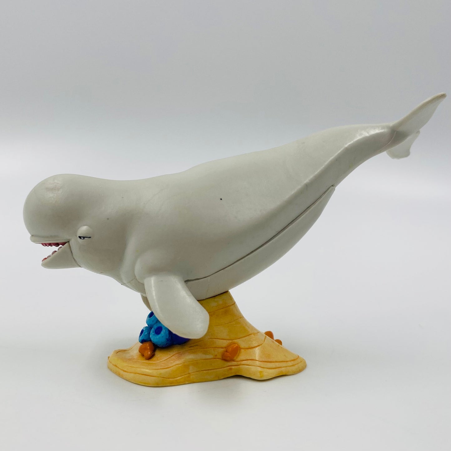Finding Dory Bailey Beluga 3” figurine
