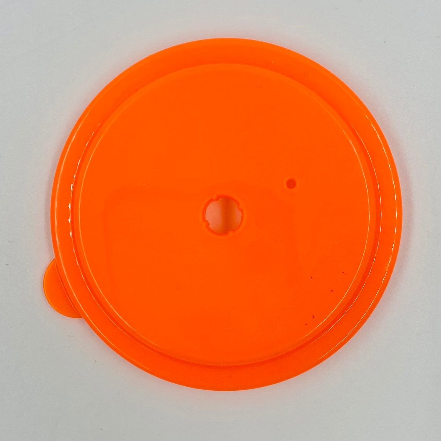 Chuck E Cheese 12oz plastic cup with lid (2019) CEC Entertainment