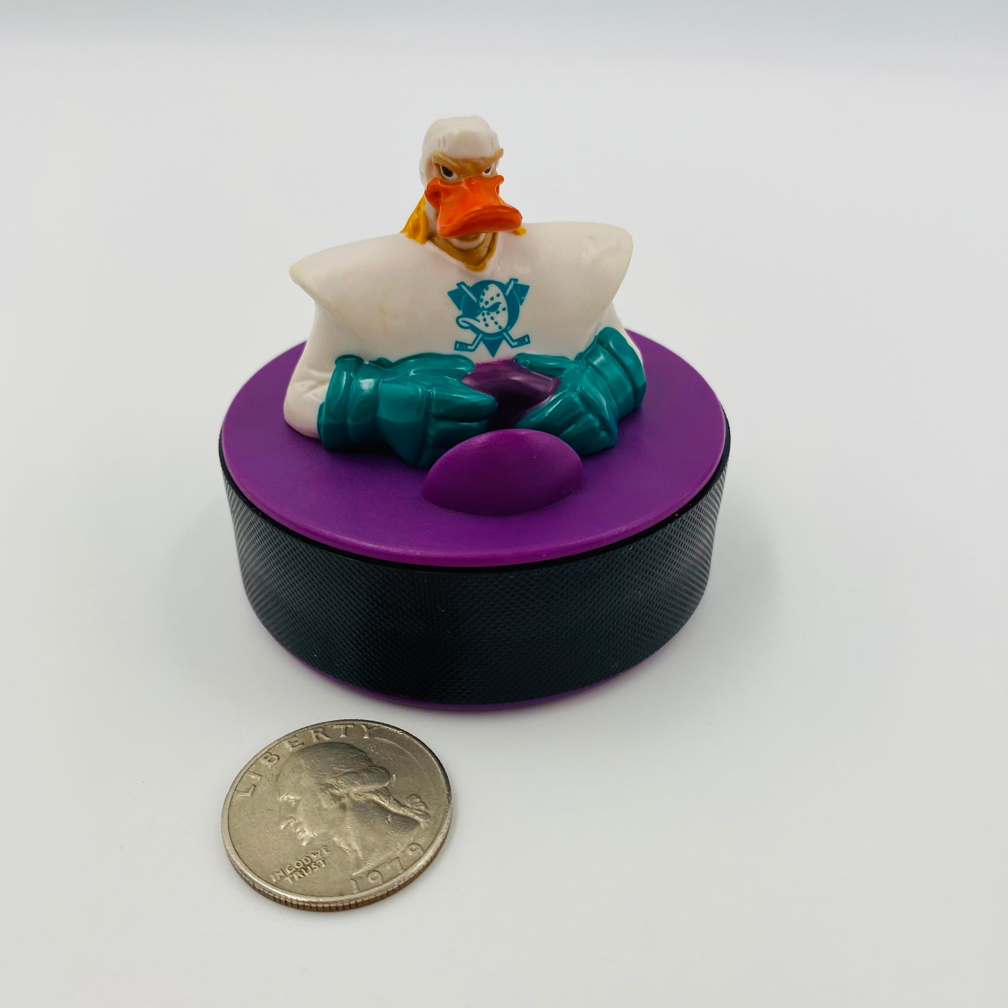 Mighty Ducks the Animated Series Nosedive McDonald's Happy Meal mobile toy puck (1997) loose