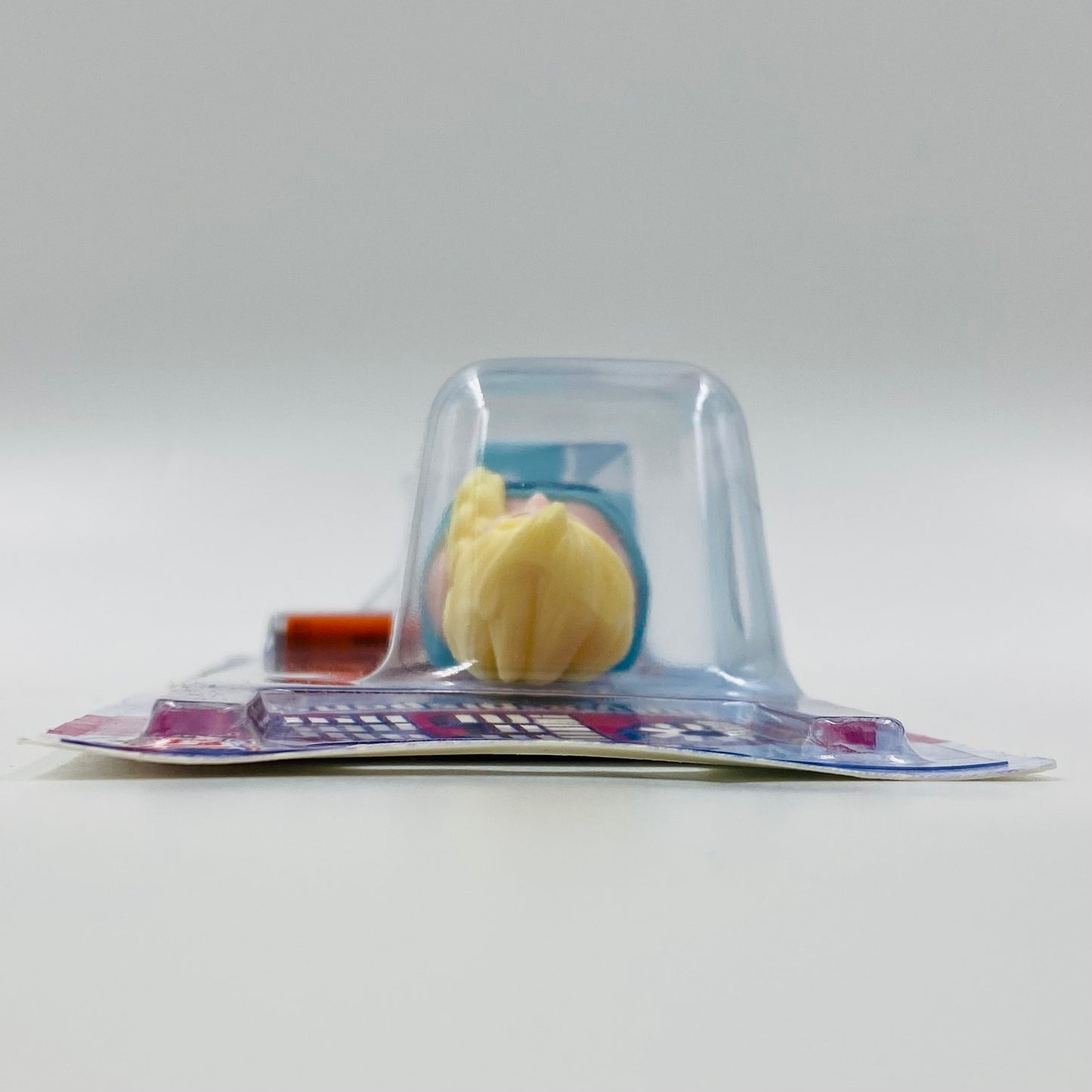 Frozen Elsa PEZ dispenser (2014) carded 7.5 China