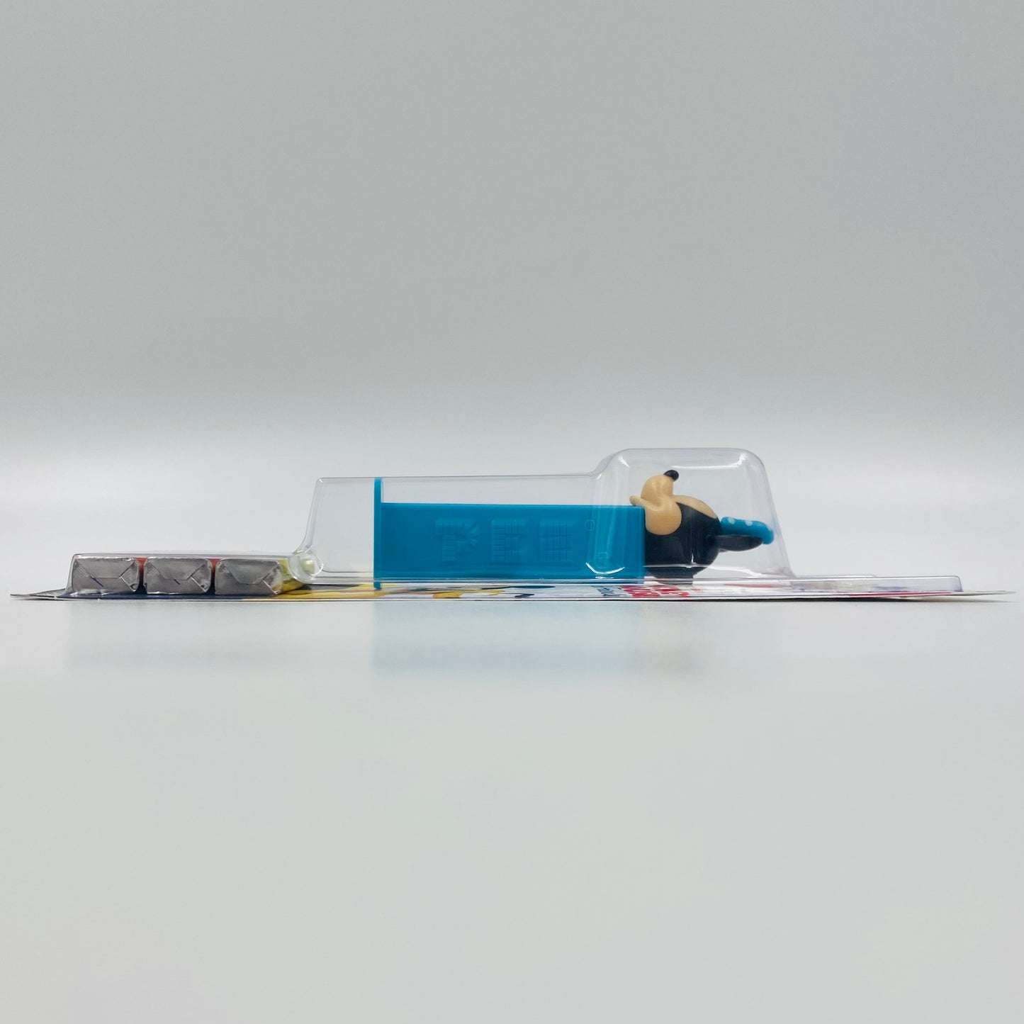 Disney Mickey Mouse & Friends Minnie Mouse PEZ dispenser (2021) carded 7.5 China