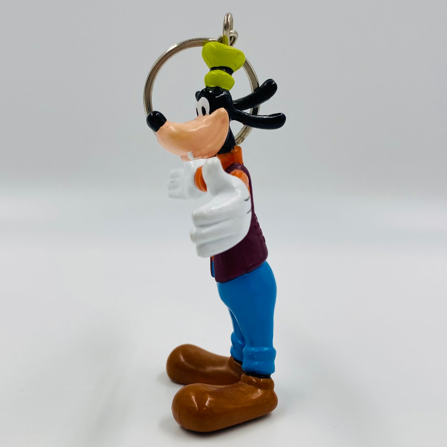 Disney Goofy 4” bendy figurine keychain (1993) Monogram