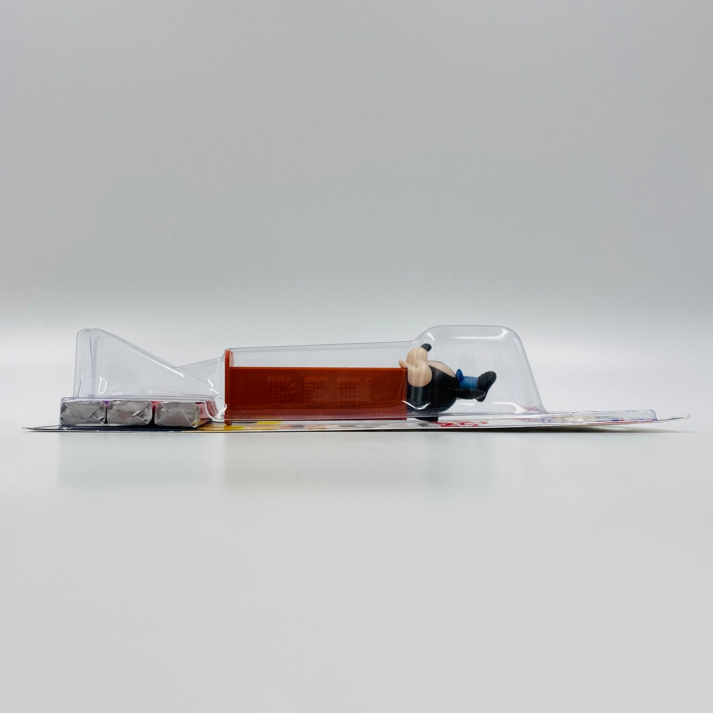 Disney Mickey Mouse & Friends Mickey Mouse (vintage) PEZ dispenser (2020) carded 7.5 Vietnam