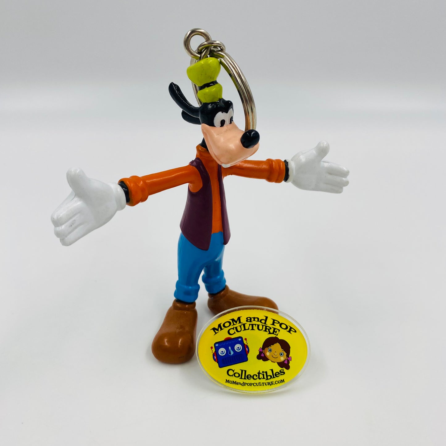 Disney Goofy 4” bendy figurine keychain (1993) Monogram
