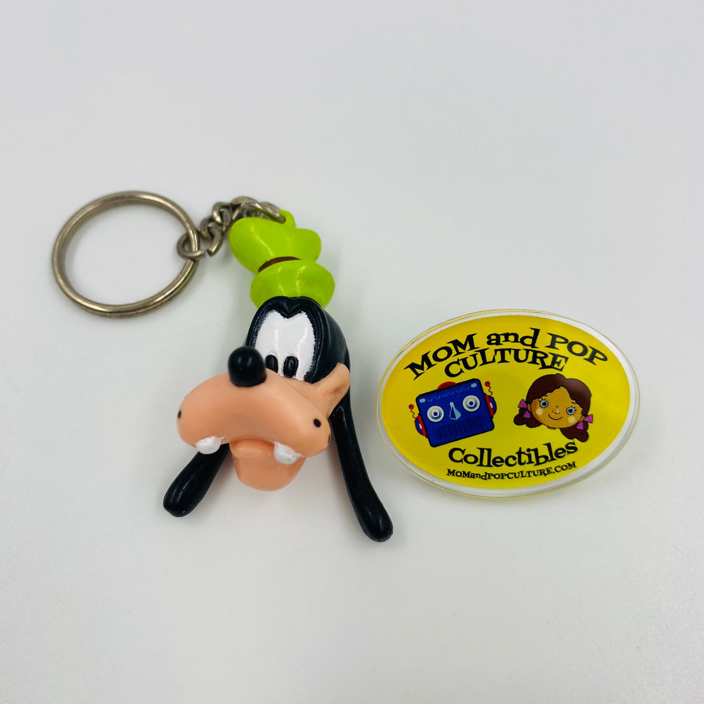 Disney Goofy's head 2” keychain (1990's) Applause