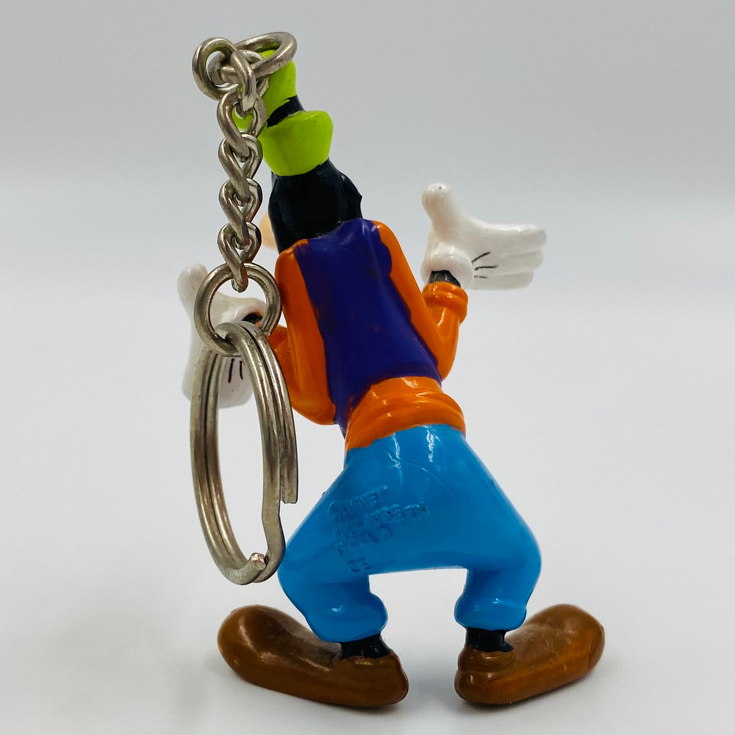 Disney Goofy 2.5" figurine keychain (1990's) Applause