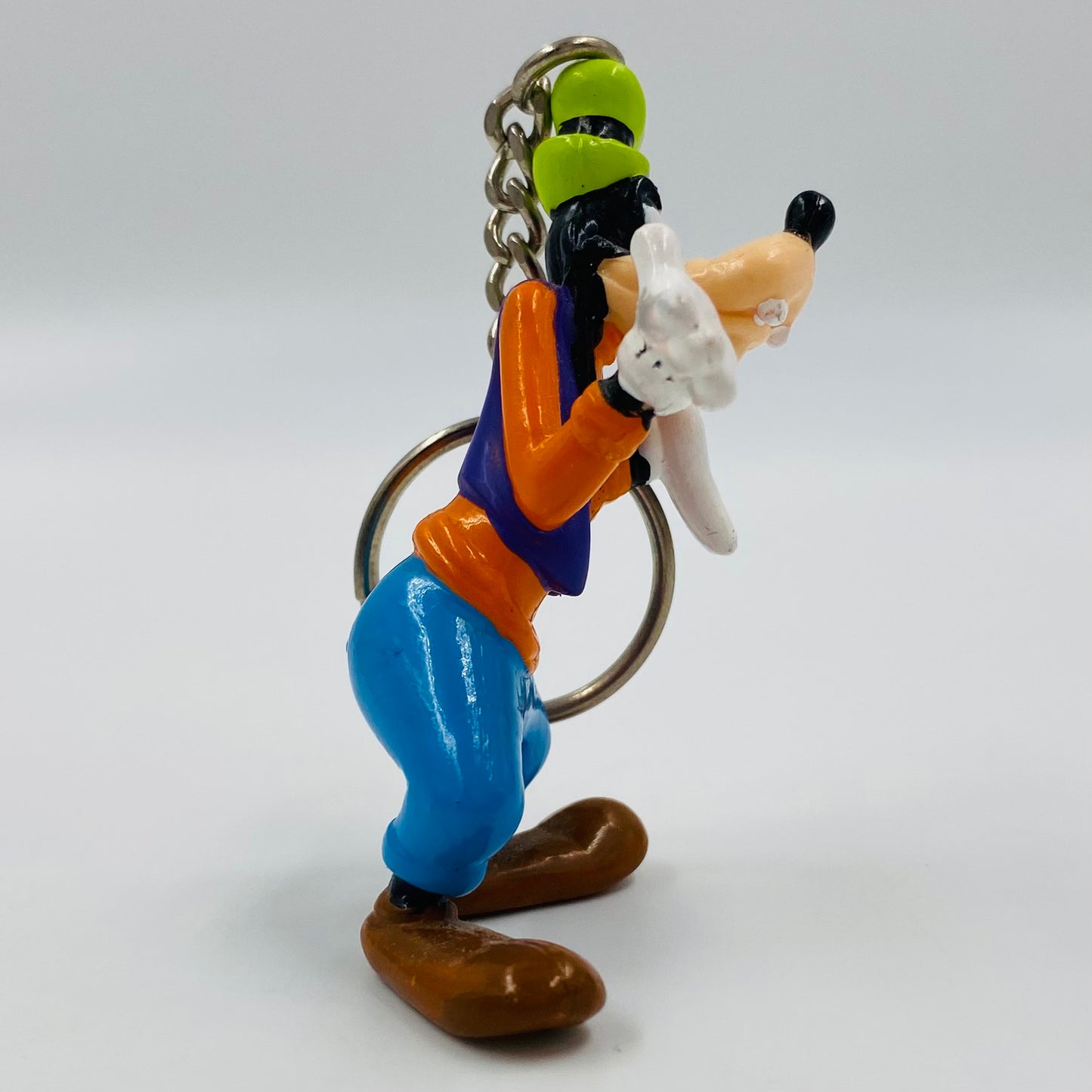 Disney Goofy 2.5" figurine keychain (1990's) Applause