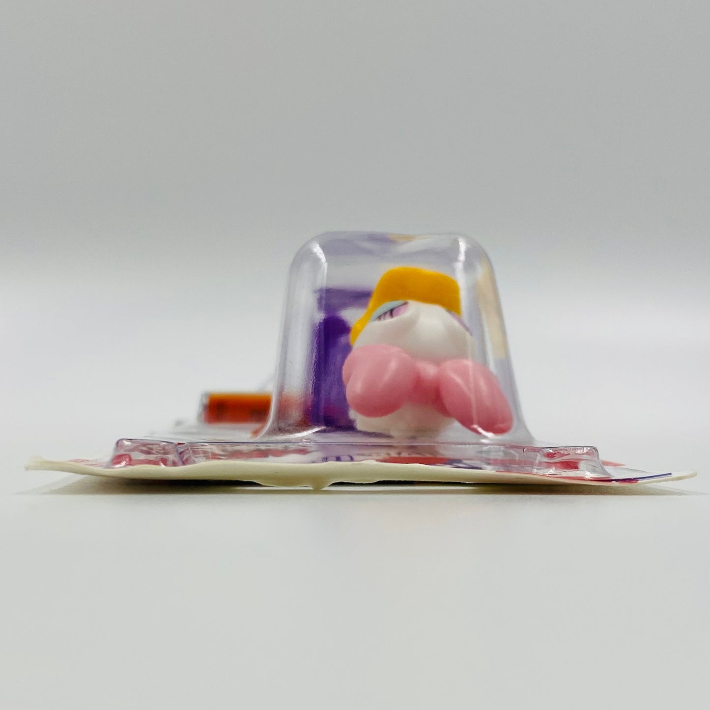 Disney Mickey Mouse & Friends Daisy Duck PEZ dispenser (2009) carded 7.5 China