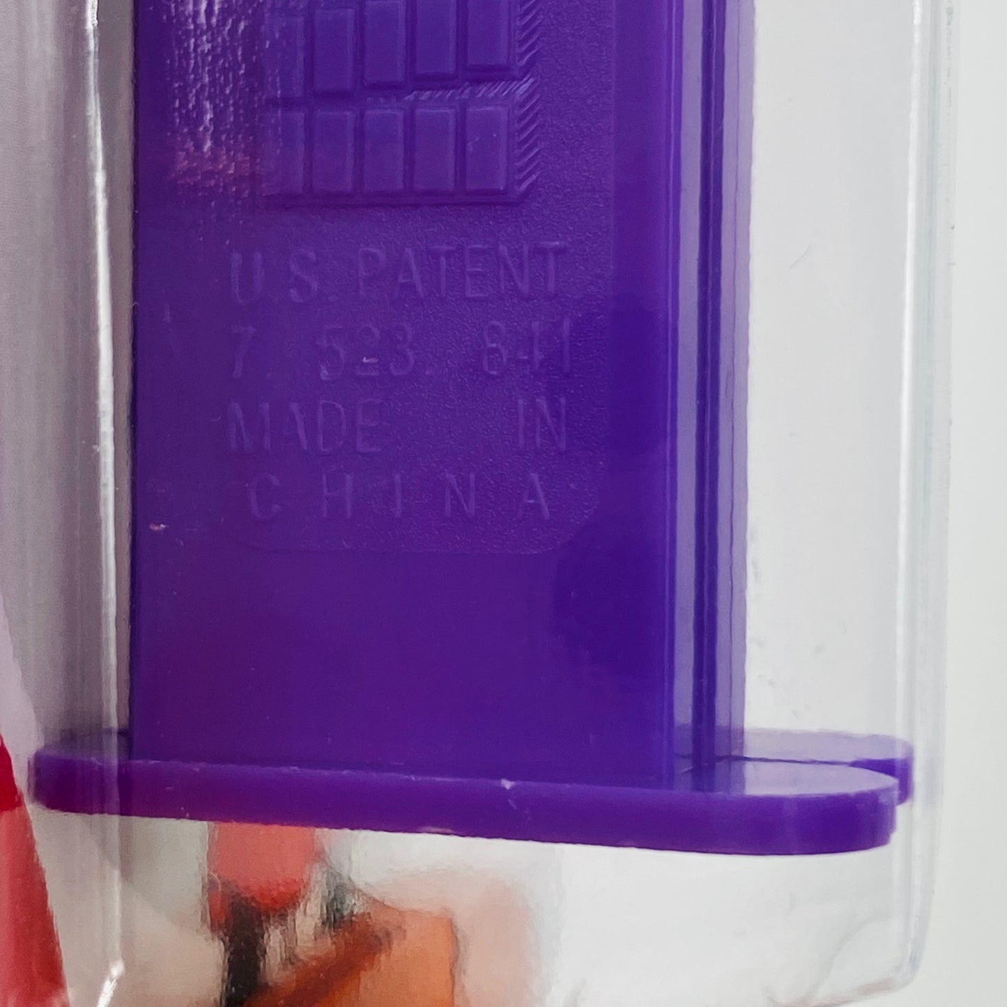 Disney Mickey Mouse & Friends Daisy Duck PEZ dispenser (2009) carded 7.5 China