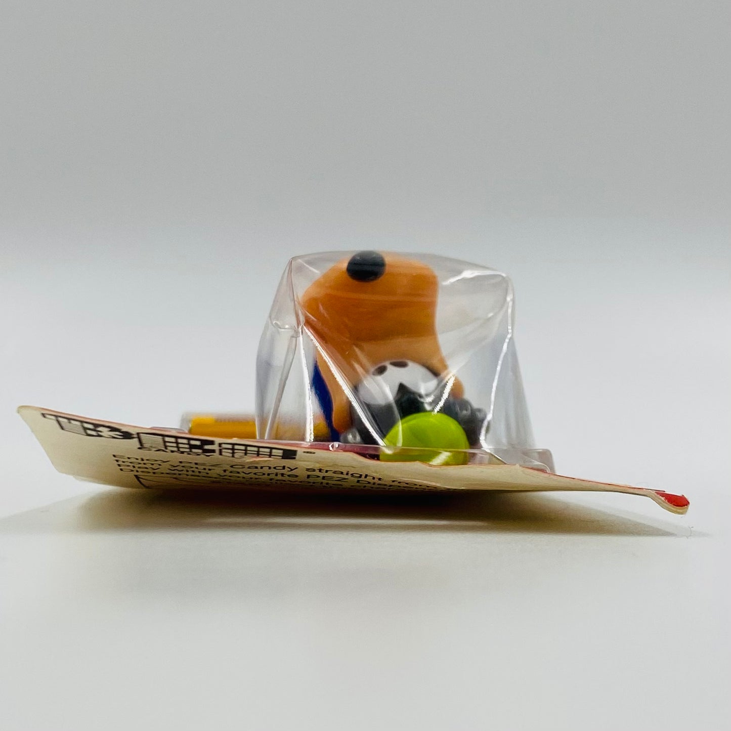 Disney Extreme Goofy PEZ dispenser (2003) carded 5.9 China