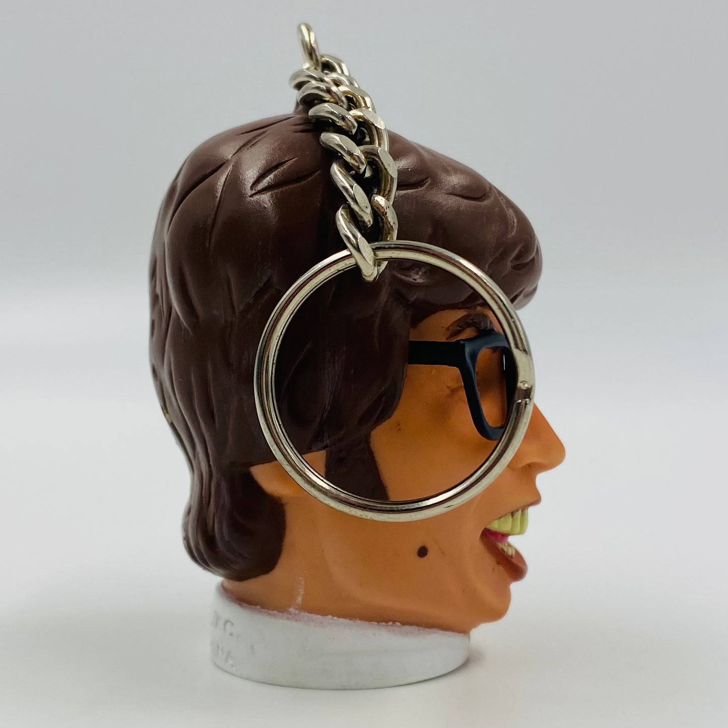 Austin Powers 2.5” talking keychain (1998) Basic Fun