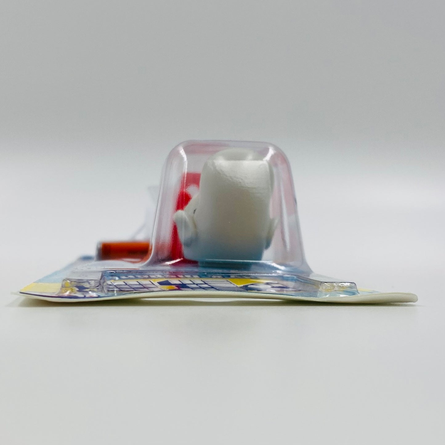 Finding Dory Bailey Beluga PEZ dispenser (2016) carded 7.5 China