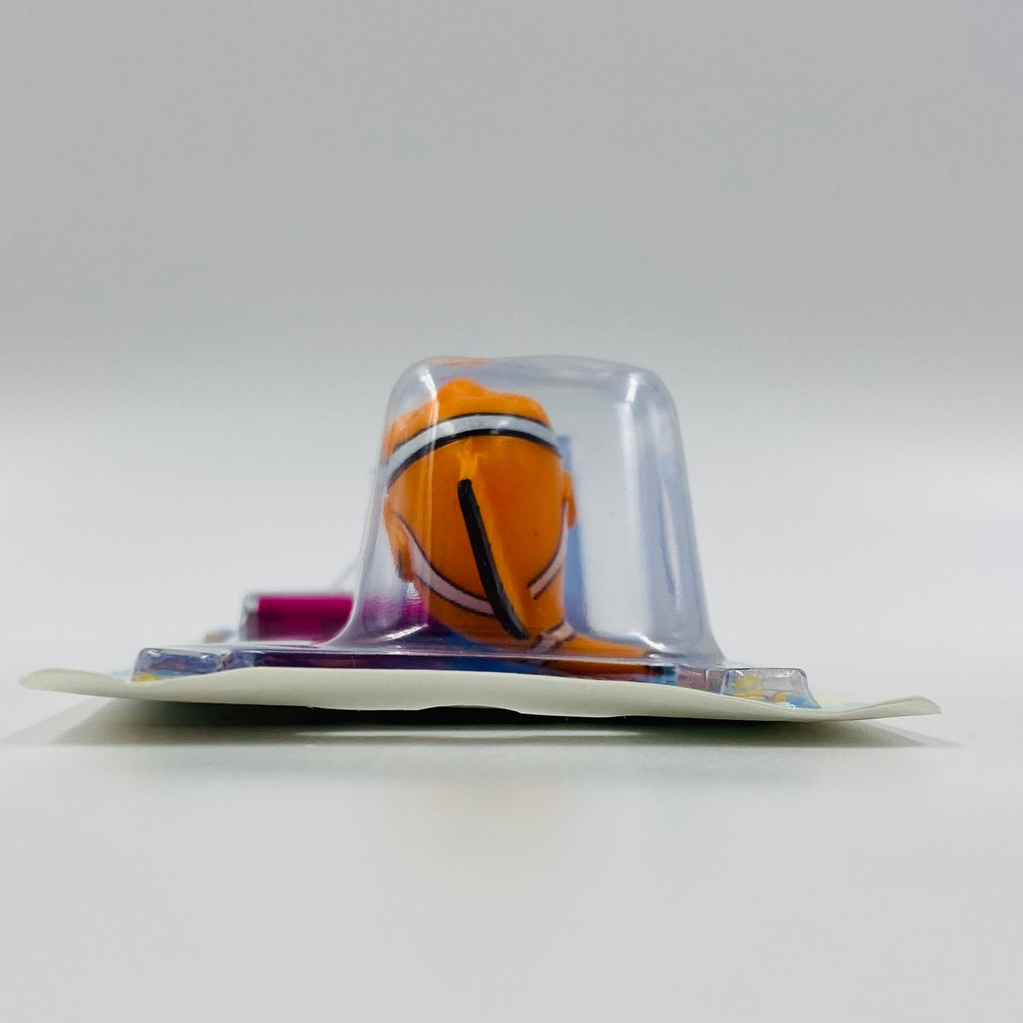 Finding Dory Nemo clear stem PEZ dispenser (2016) carded 7.5 China