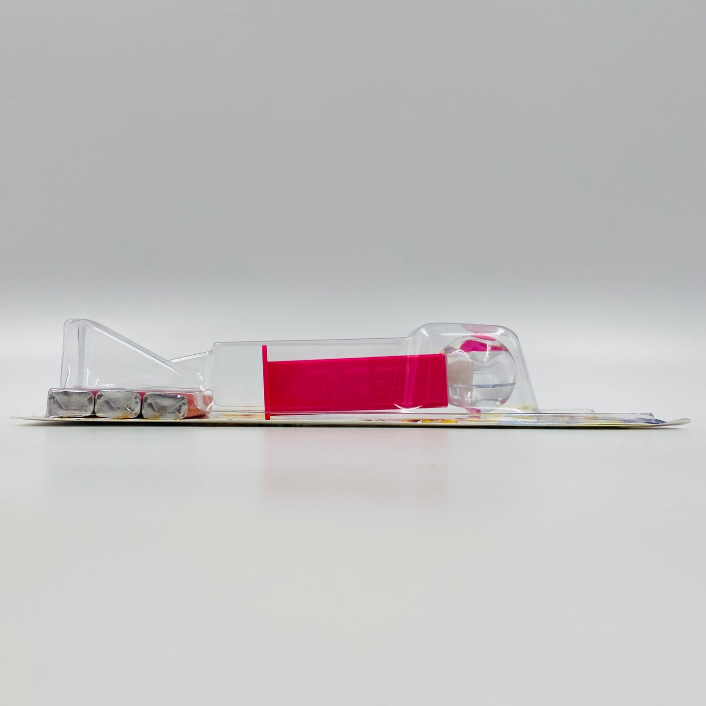 PEZemojis Sparkling Heart PEZ dispenser (2018) carded 7.5 Hungary