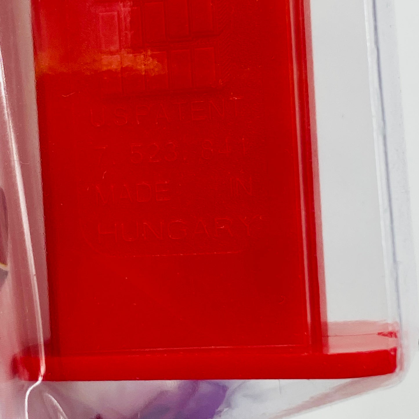 PEZemojis Love PEZ dispenser (2015) carded 7.5 Hungary