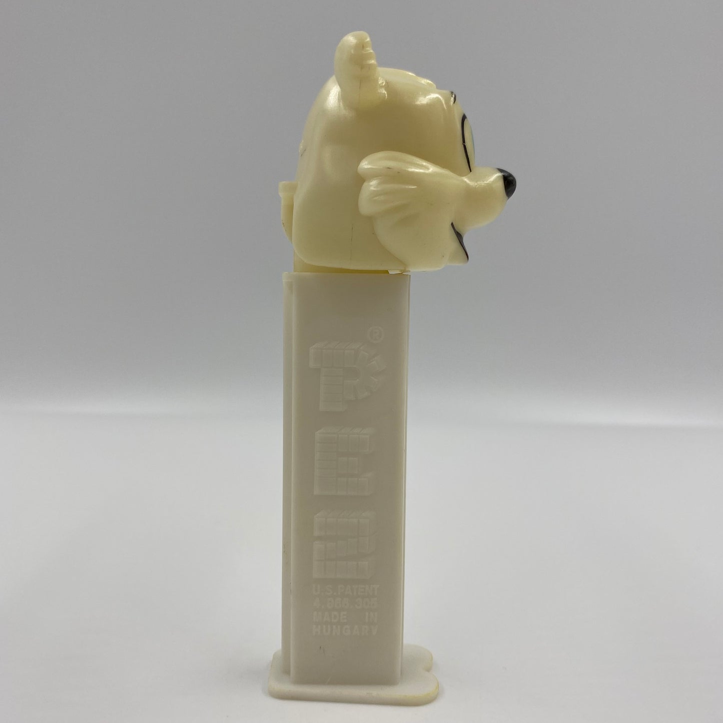 Christmas Winter Polar Bear PEZ dispenser (1999) loose