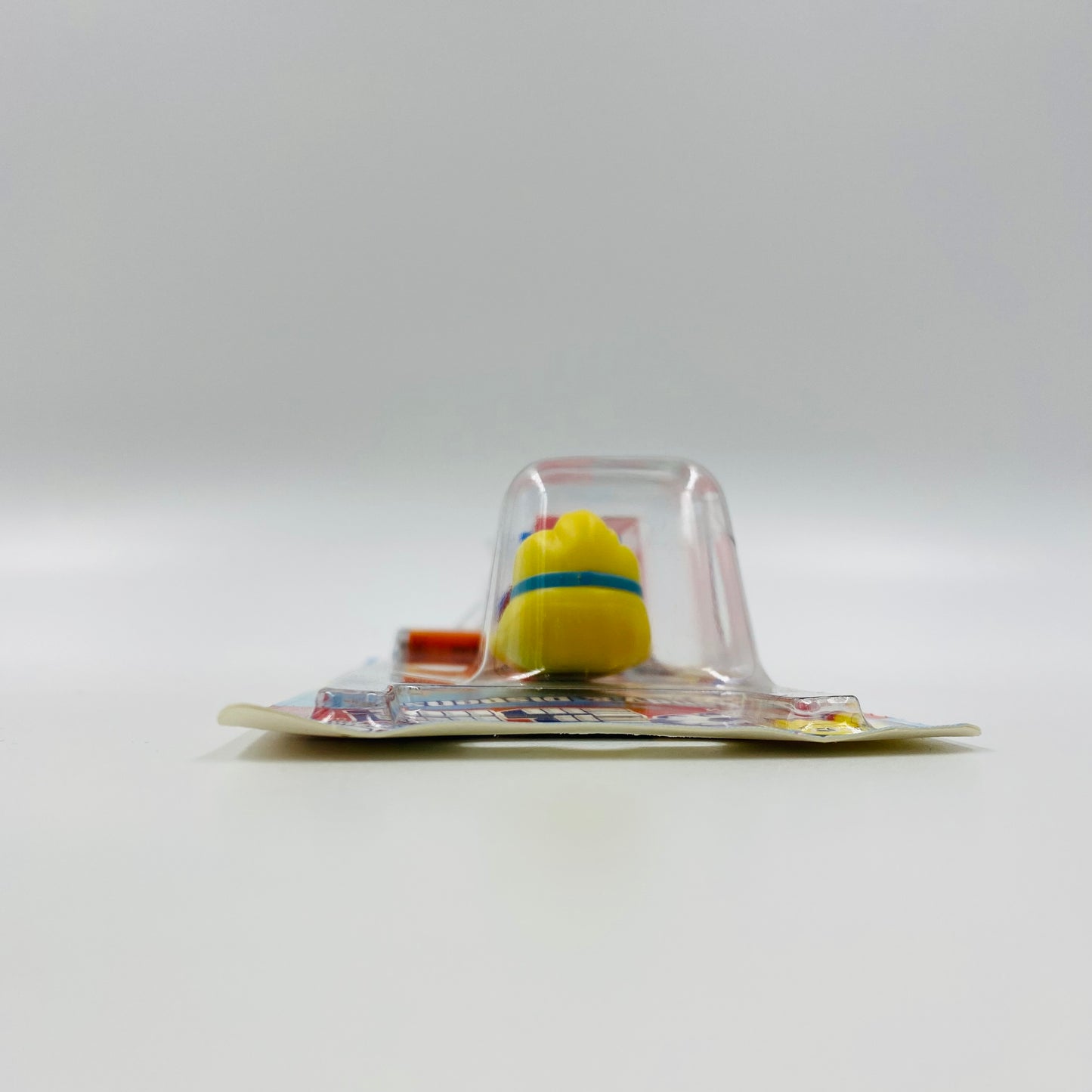 DC Super Hero Girls Supergirl PEZ dispenser (2017) carded 7.5 China