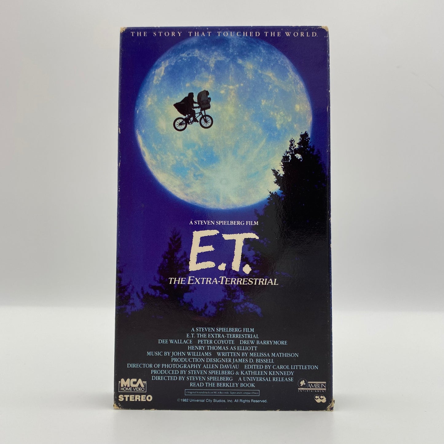 E.T. The Extra Terrestrial VHS tape (1988) MCA Home Video