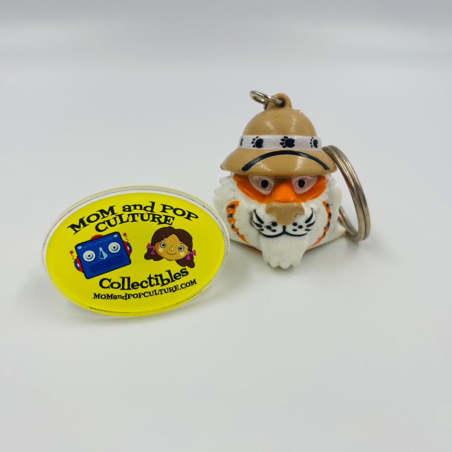 Exxon safari tiger 1.5” keychain (1997) Exxon