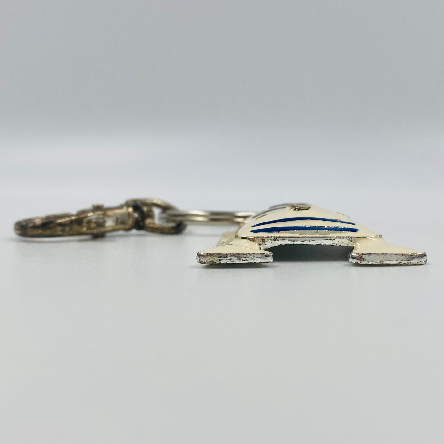 Star Wars R2-D2 custom 2” metal keychain