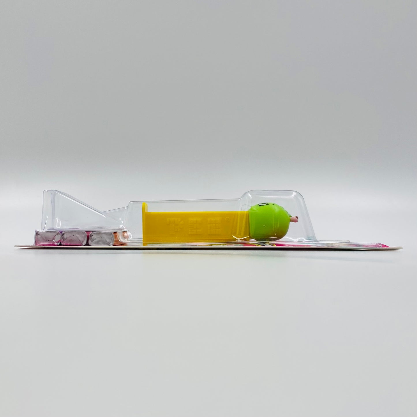 Shopkins Apple Blossom PEZ dispenser (2018) carded 7.5 China