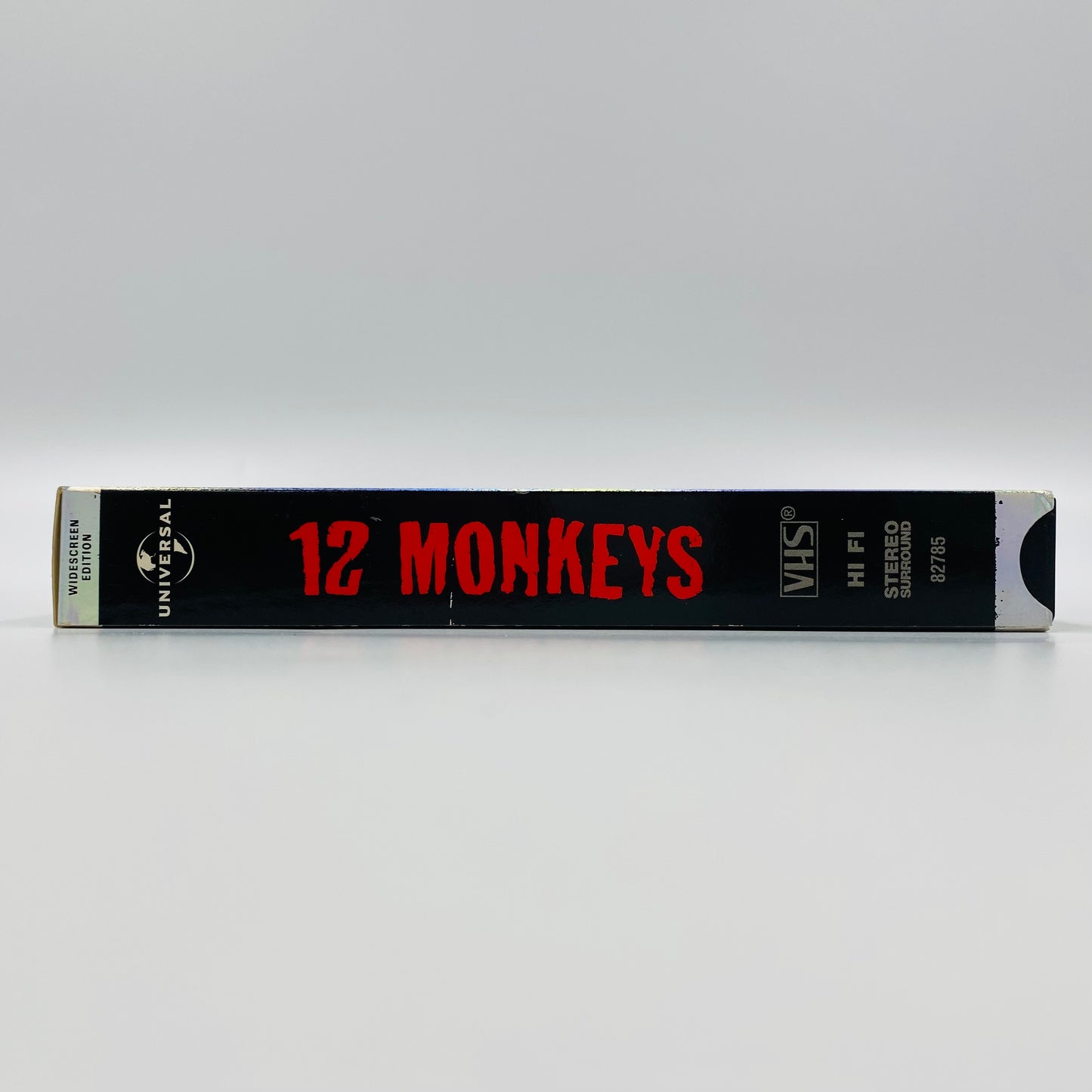 12 Monkeys widescreen edition VHS tape with window decal/sticker (1997) Universal