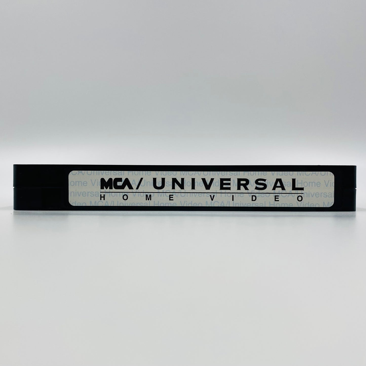 12 Monkeys widescreen edition VHS tape with window decal/sticker (1997) Universal