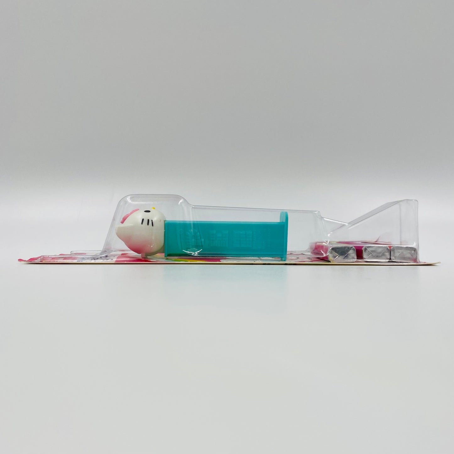 Hello Kitty Hawaiian Hello Kitty PEZ dispenser (2009) carded 7.5 Hungary