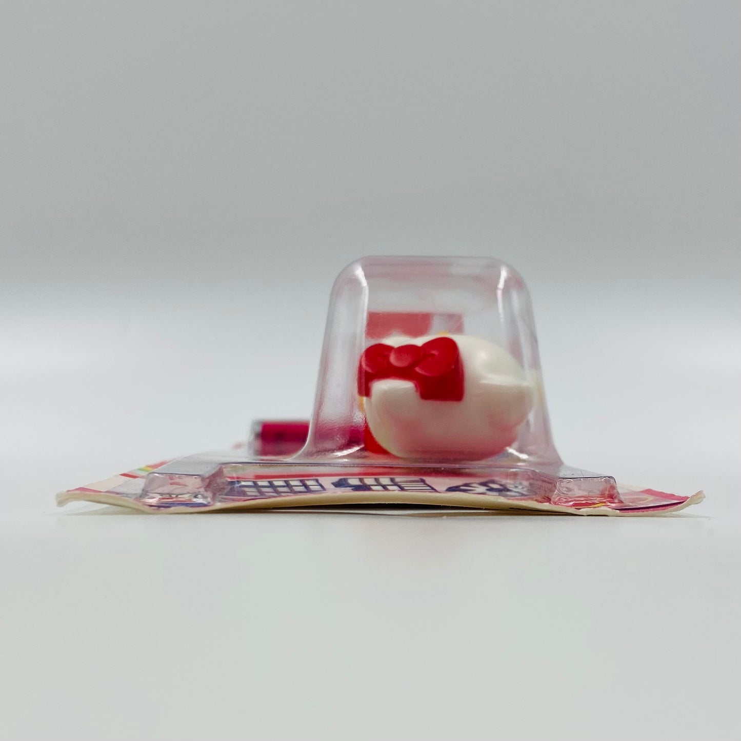 Hello Kitty PEZ dispenser (2010) carded 7.5 China
