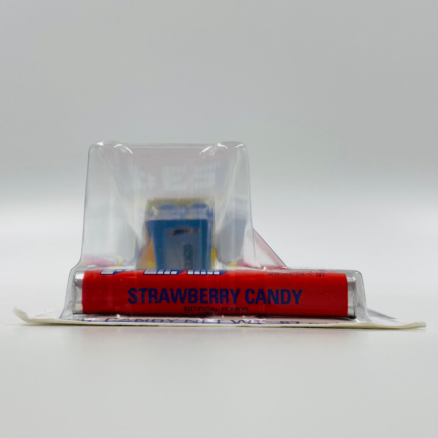 Despicable Me Minion Stuart PEZ dispenser (2015) carded 5.9 China