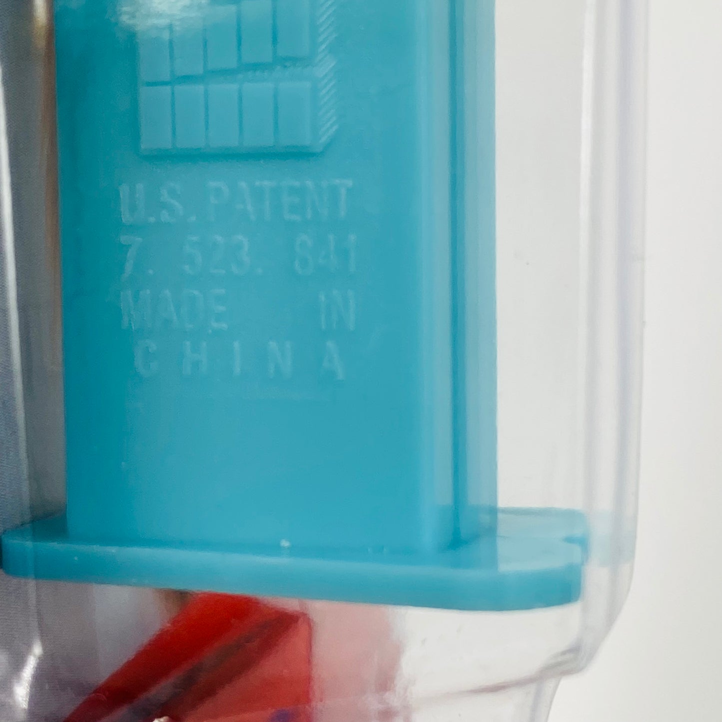 Secret Life of Pets Snowball PEZ dispenser (2016) carded 7.5 China