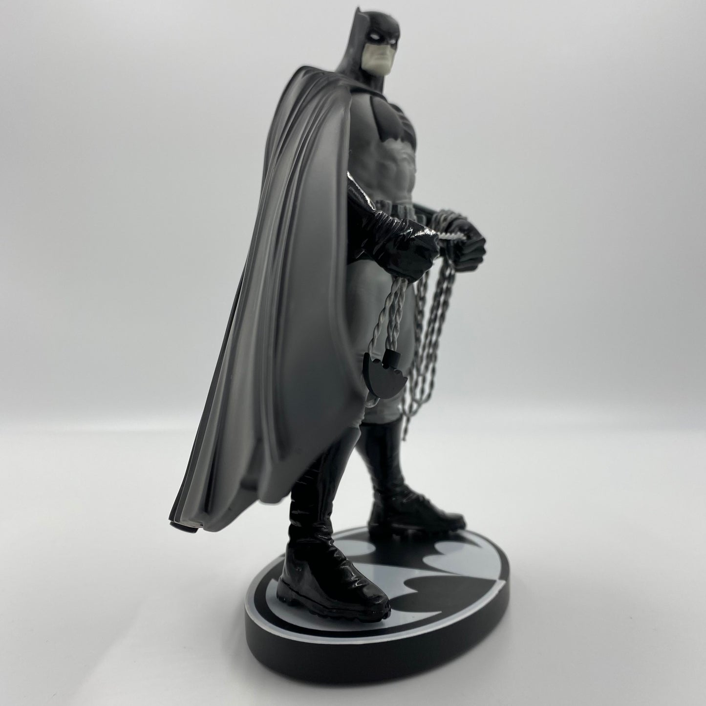 Batman Black & White Frank Miller statue (2007) DC Direct