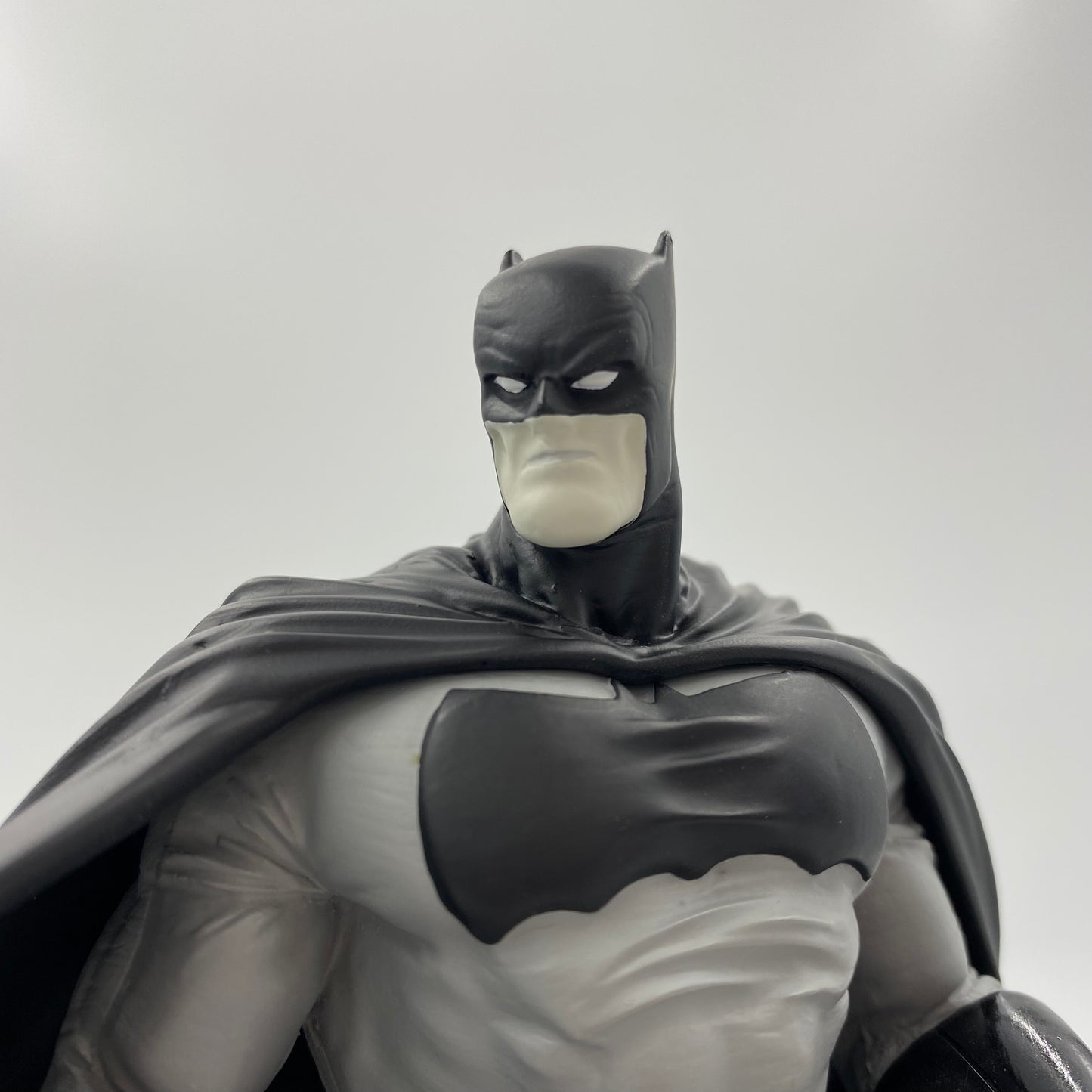 Batman Black & White Frank Miller statue (2007) DC Direct