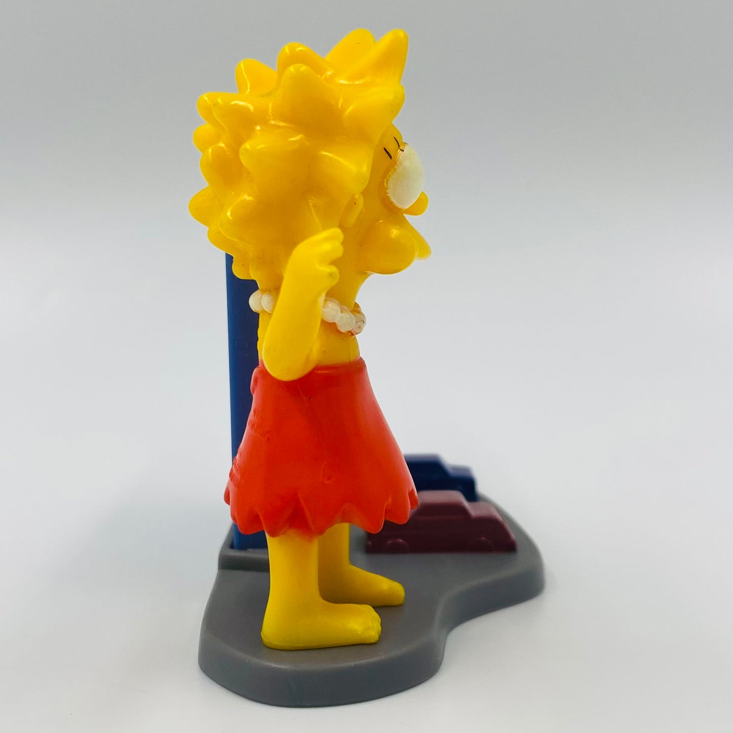 The Simpsons Creepy Classics Lisa Simpson Burger King Kids' Meals toy (2002) loose