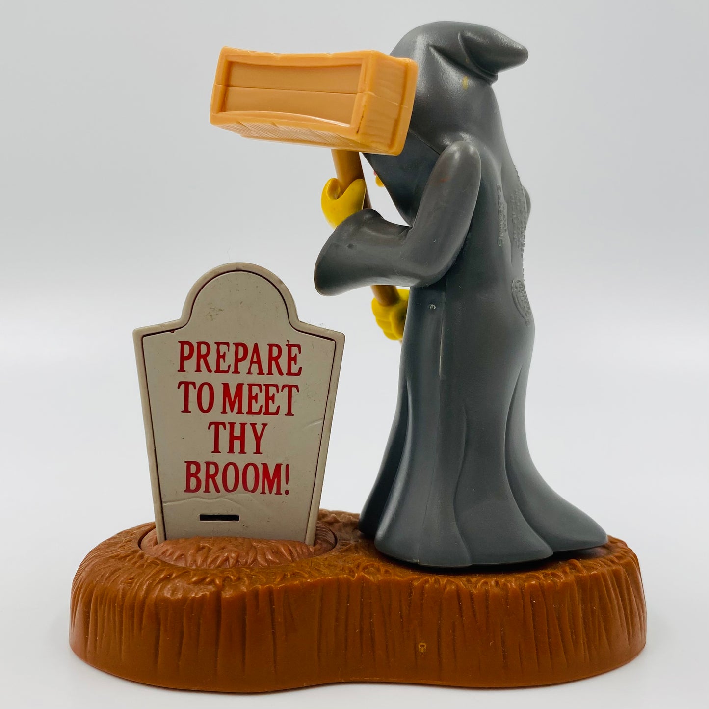 The Simpsons Spooky Light-Ups Groundskeeper Willie Burger King Kids' Meals toy (2001) loose