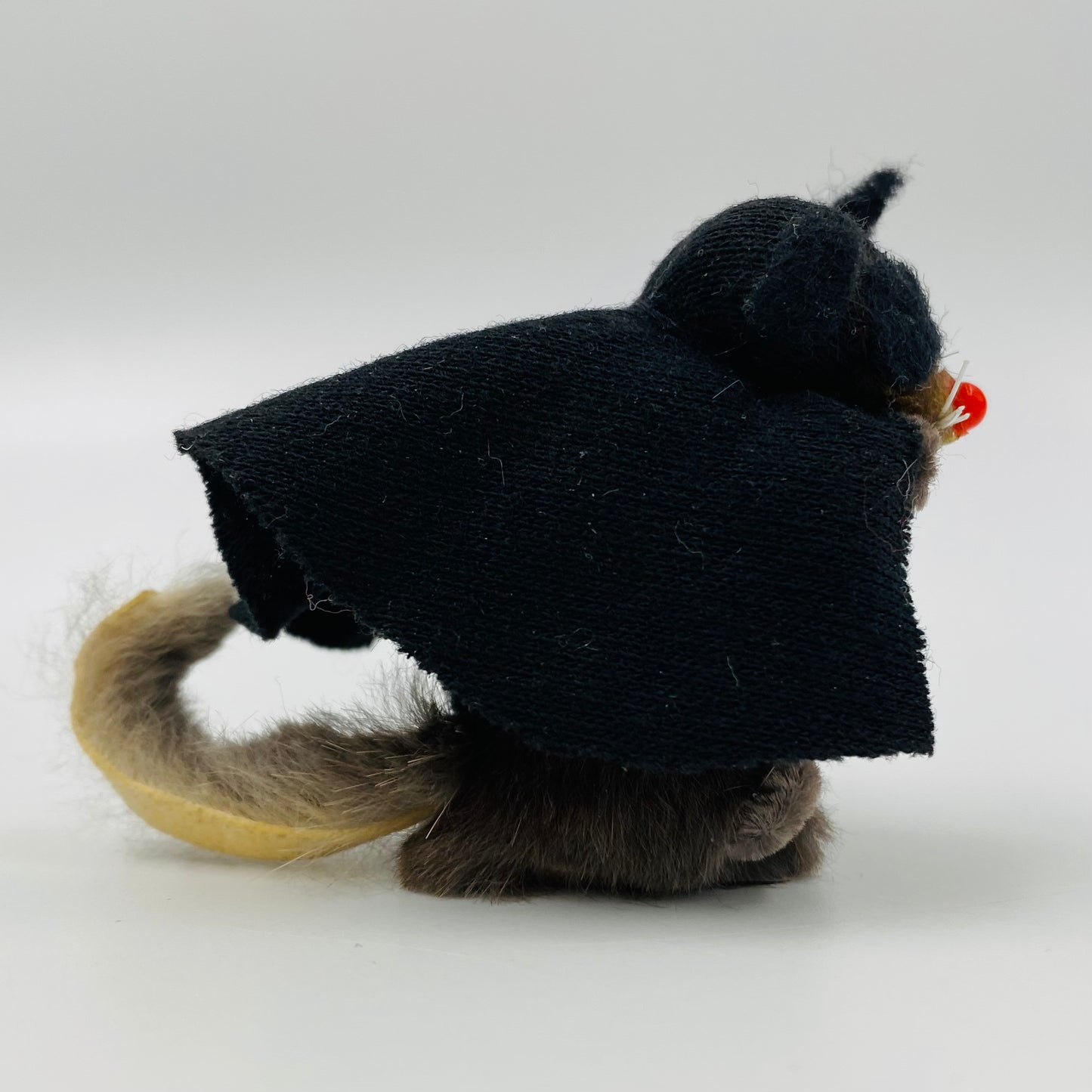 Original Fur Animals W Germany 2” Mouse in CUSTOM Batman costume (1990’s)