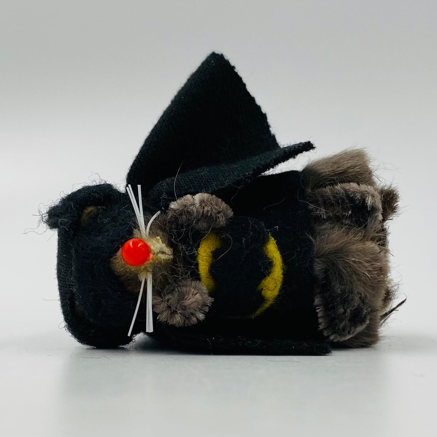 Original Fur Animals W Germany 2” Mouse in CUSTOM Batman costume (1990’s)