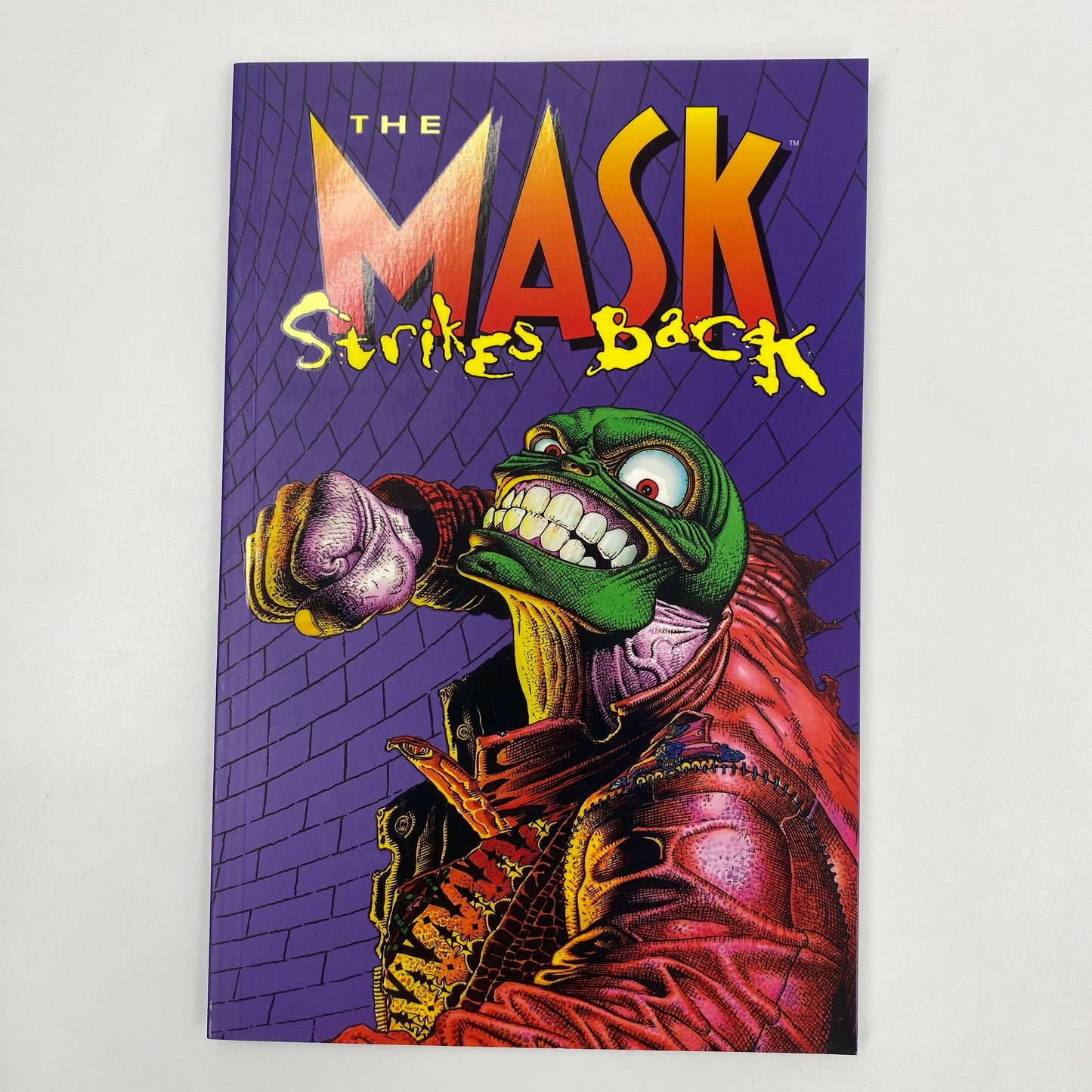 The Mask Strikes Back first edition TP (1996) Dark Horse