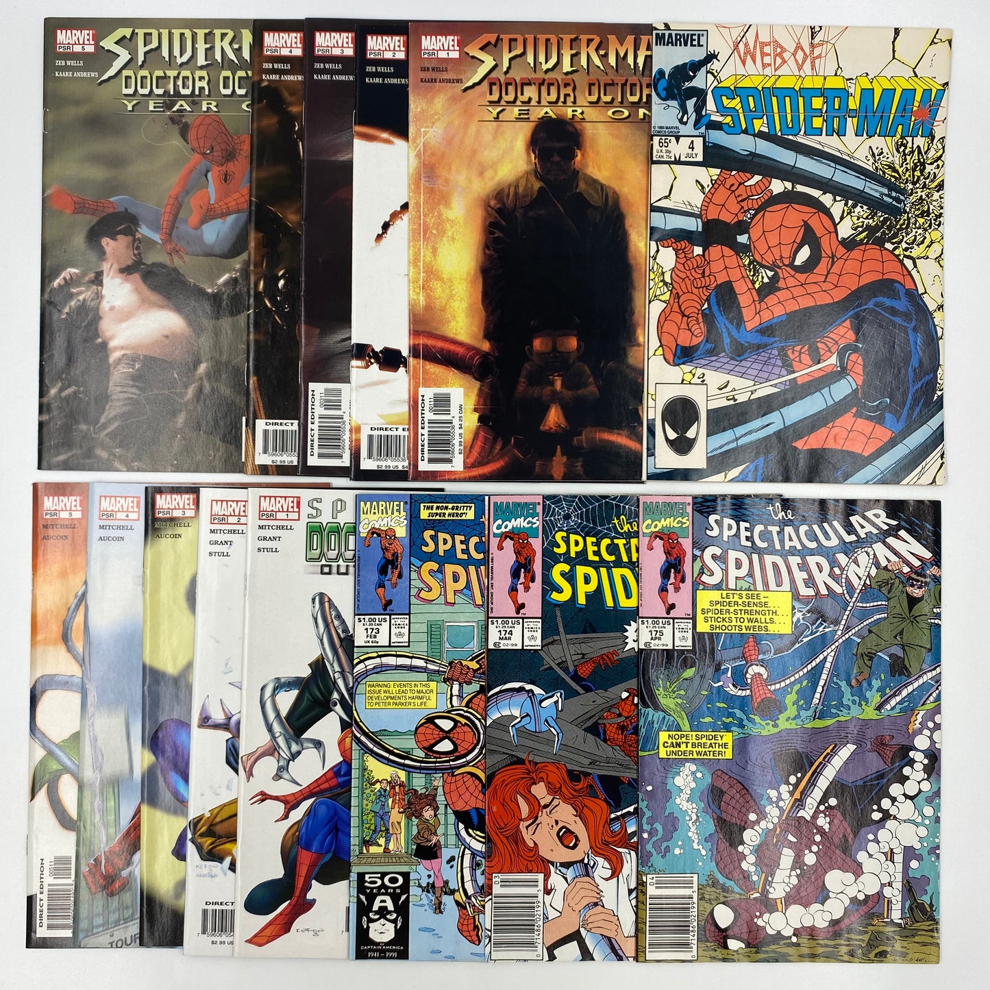 M&PC Marvel Comic Book MEGA FUN PACK: Spider-Man VS Doctor Octopus