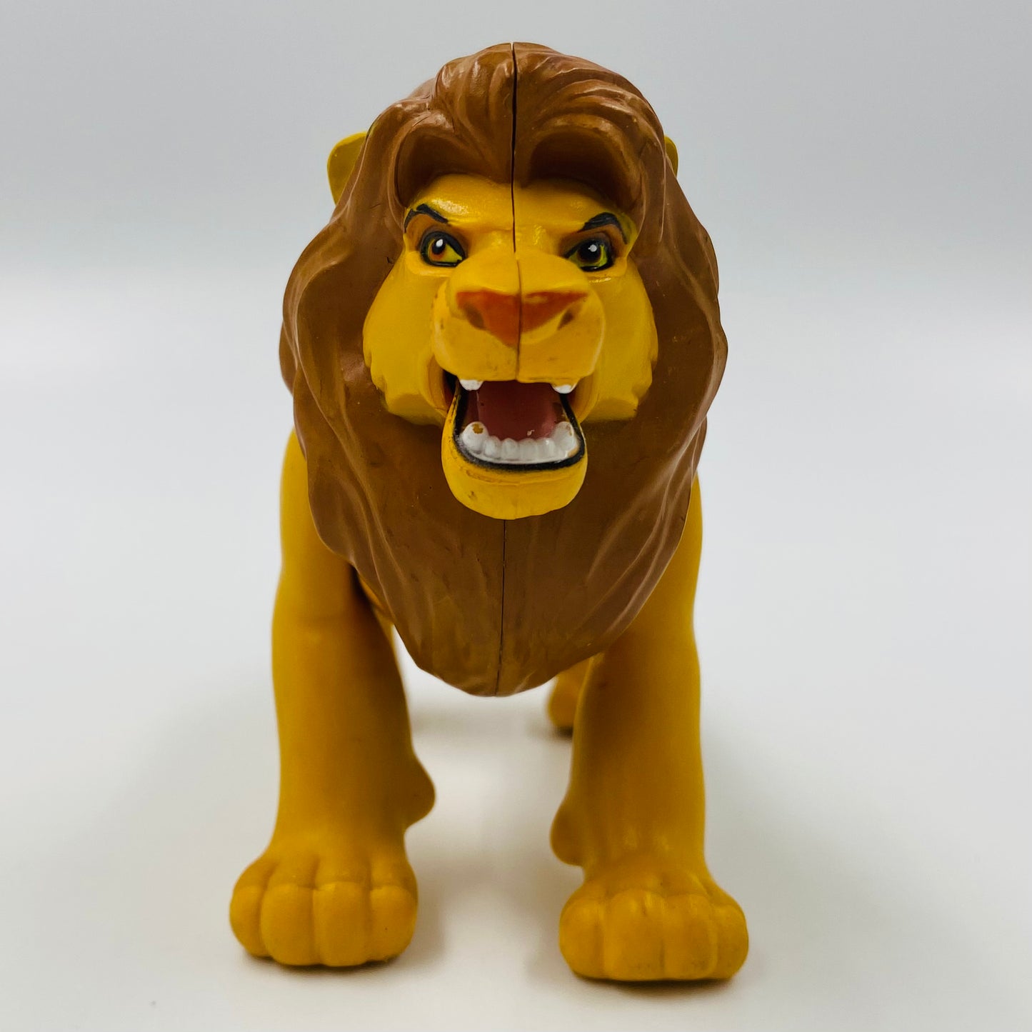 Lion King Fighting Action Mufasa action figure (1994) Mattel