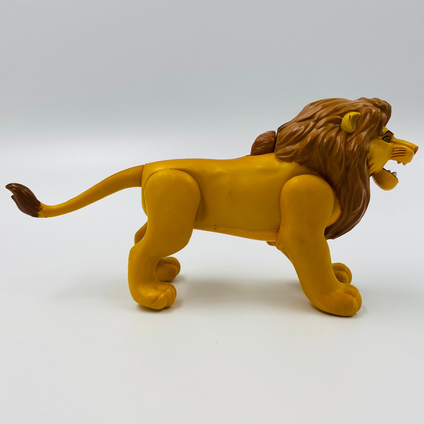 Lion King Fighting Action Mufasa action figure (1994) Mattel