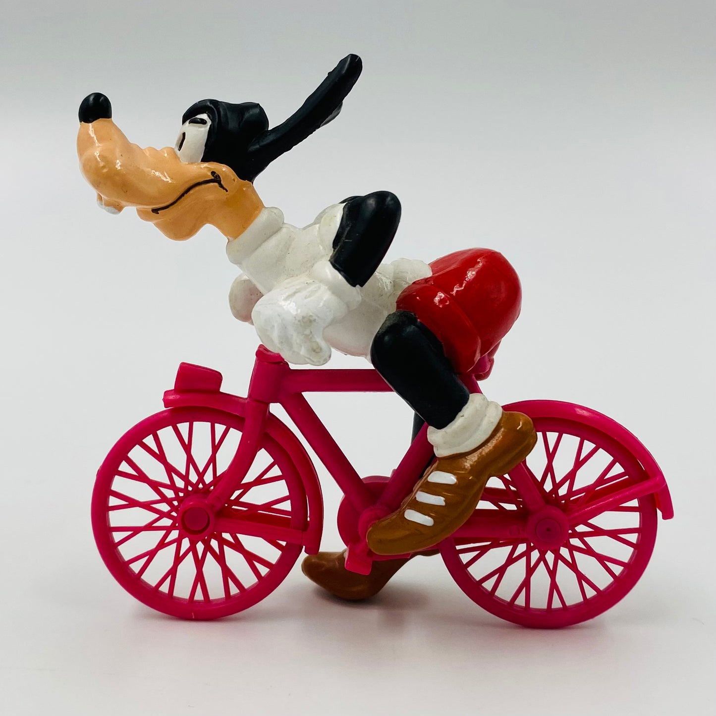 Disney Goofy (cyclist) 3“ figurine Bullyland
