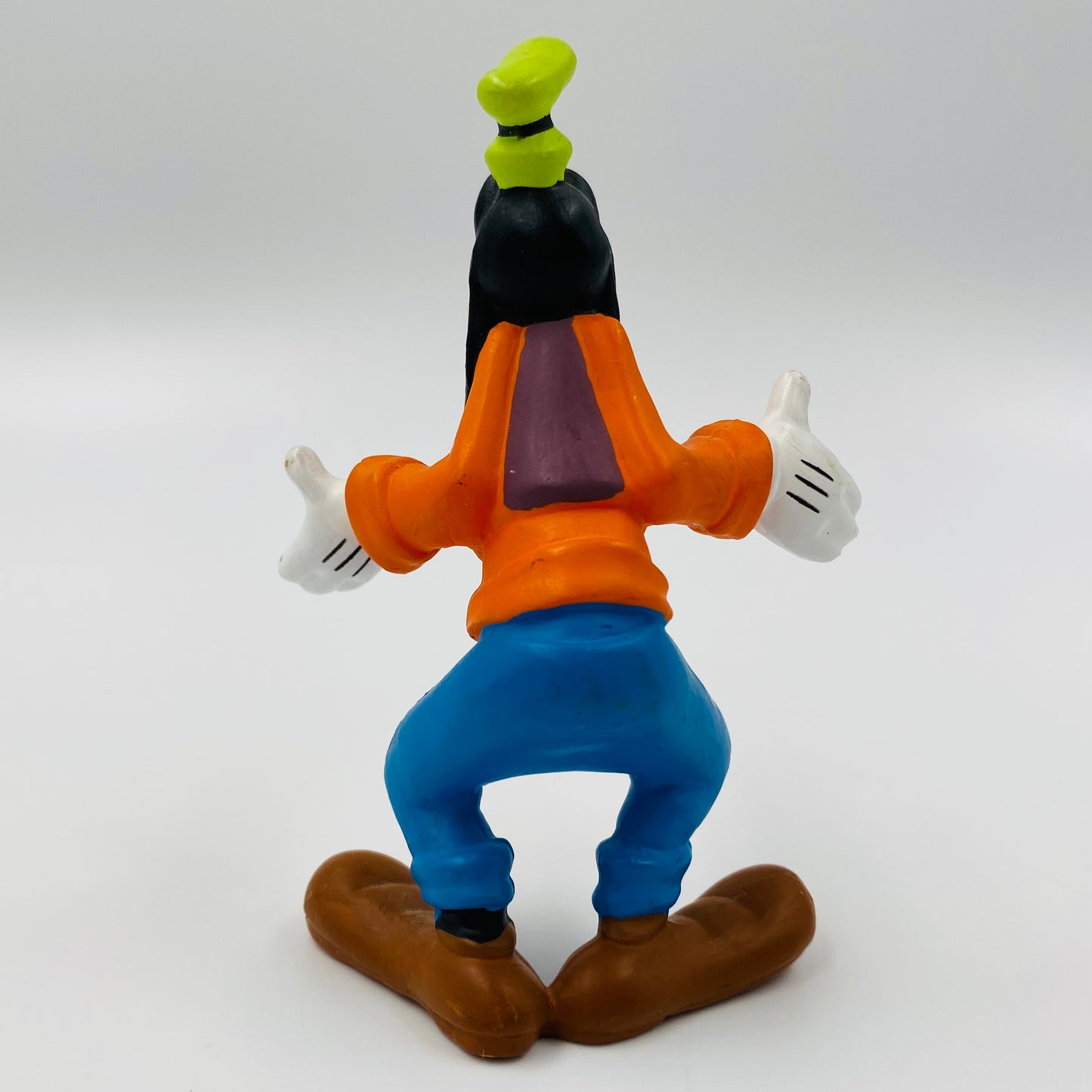 Disney Goofy (shrug) 4“ figurine