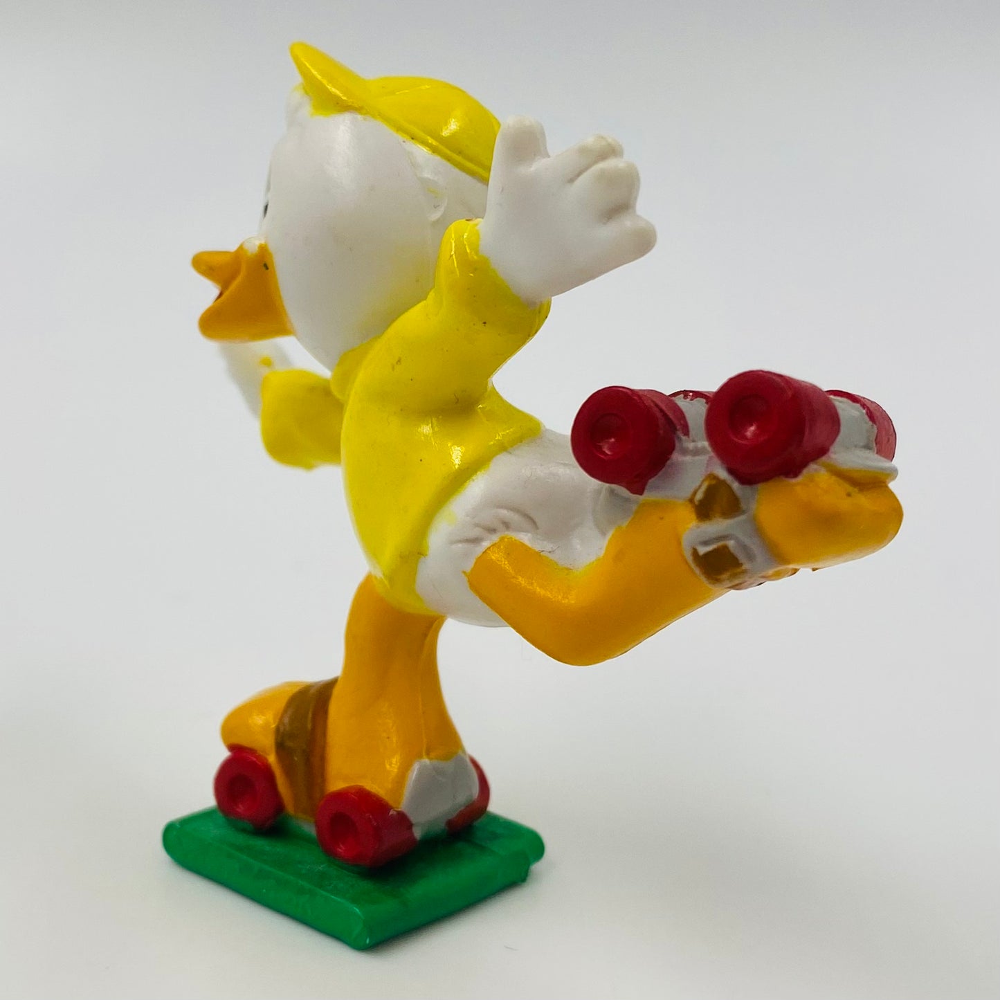 Ducktales Huey Duck (Phooey Duck) McDonald’s Happy Meal under 3 toy (1988) loose