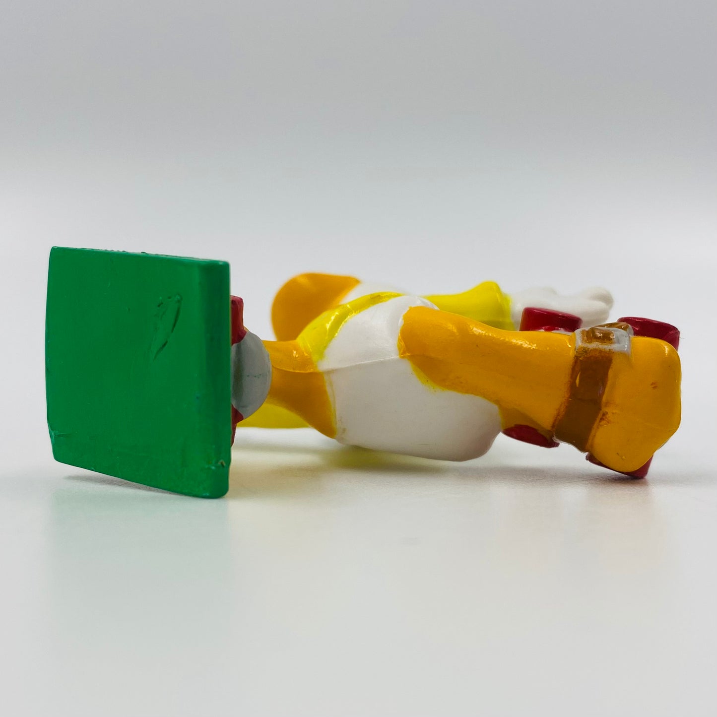 Ducktales Huey Duck (Phooey Duck) McDonald’s Happy Meal under 3 toy (1988) loose