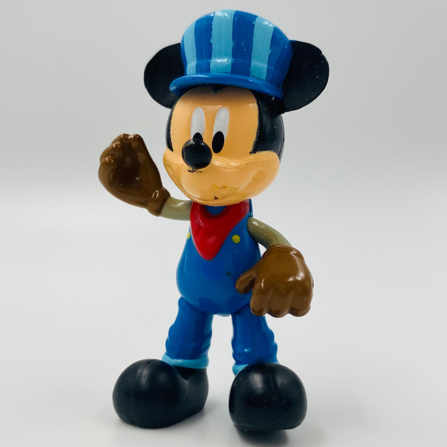 Disney Junior Mickey Push and Go Mouska Train Mickey Mouse action figure (2018) Disney