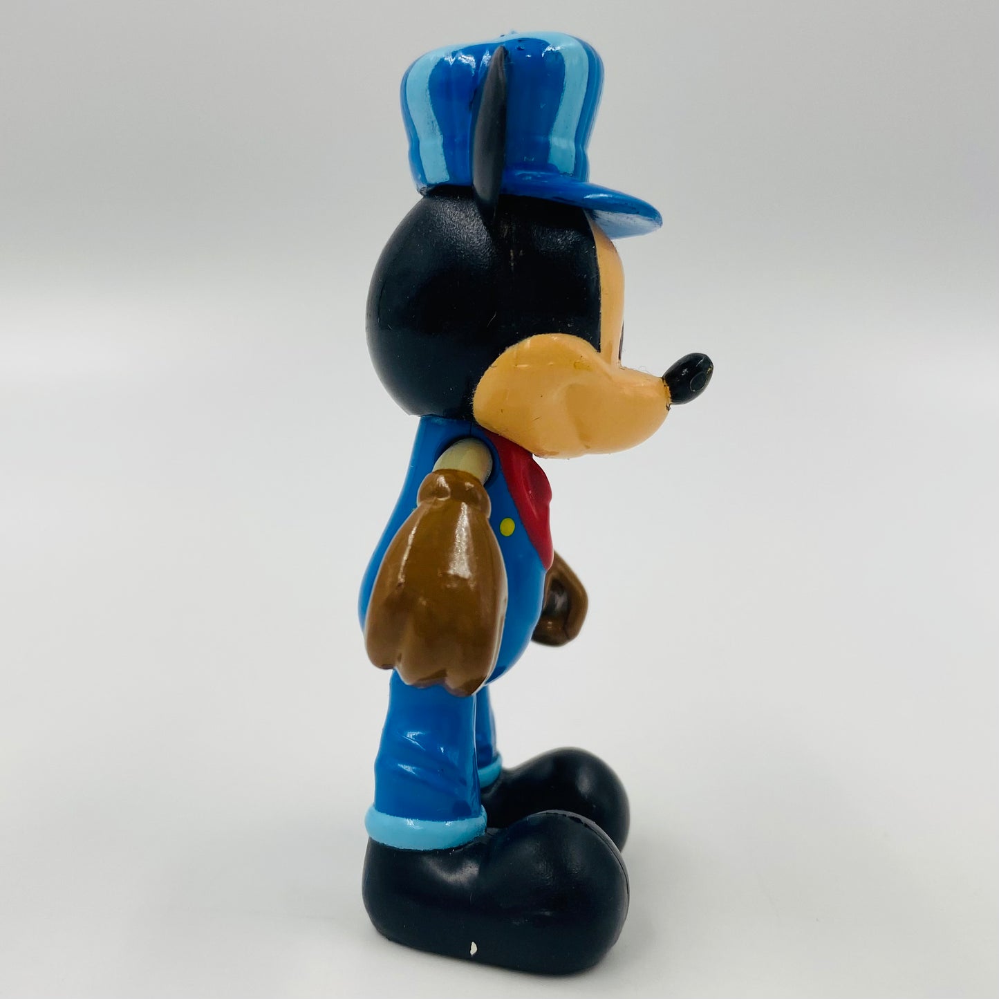 Disney Junior Mickey Push and Go Mouska Train Mickey Mouse action figure (2018) Disney