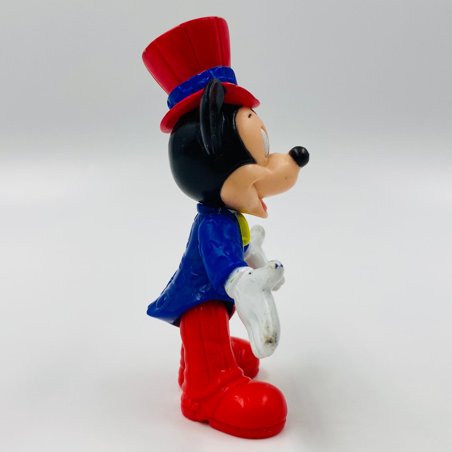 Mickey and Friends Epcot Center Adventure at Walt Disney World Mickey in U.S.A. McDonald’s Happy Meal toy (1994) loose