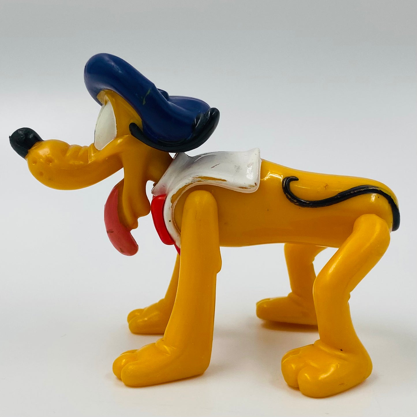 Mickey and Friends Epcot Center Adventure at Walt Disney World Pluto in France McDonald’s Happy Meal toy (1994) loose